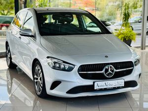 MERCEDES-BENZ-B 220-4Matic,One-year old vehicle