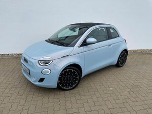 FIAT-500C-500e Cabrio La Prima By Bocelli - 5JahreGarantie,teşhirdeki otomobil