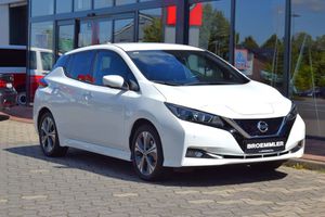 NISSAN-Leaf-ZE1 Acenta Navi Kamera,Подержанный автомобиль