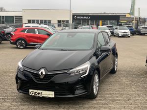 RENAULT-Clio-Experience mit Navi und Sitzheizung: 18tkm!,Подержанный автомобиль