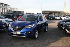 RENAULT-Kadjar-Limited Deluxe + Extras: 62tkm!,Rabljena 