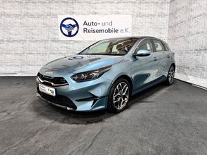 KIA-ceed / Ceed-cee'd /Ceed 15 T-GDI /DSG/CAM/NAVI/BI-LED/JBL,Подержанный автомобиль