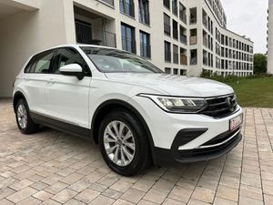 VW-Tiguan-Basis,Подержанный автомобиль