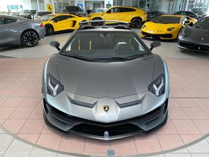 LAMBORGHINI