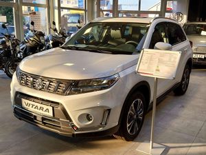 SUZUKI-Vitara-14 BOOSTERJET Hybrid Comfort+ Allgrip,Однодневная регистрация