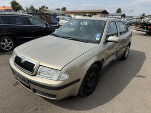 SKODA-Octavia-Ambiente,Véhicule accidenté