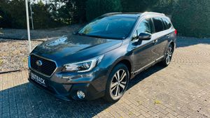 SUBARU-Outback-25i Sport Lineartronic*AHK*Scheckheft*,Употребявани коли