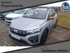 DACIA-Sandero-Stepway Extreme+ TCe 100 ECO-G,Был в употреблении менее года