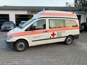 MERCEDES-BENZ-Krankenwagen-/ Rettungswagen Vito,kullanılmış otomobil