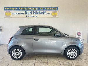 FIAT-500 e-500e Action +Radio Paket +Klima +Sitzheizung,  DAB+,Употребявани коли