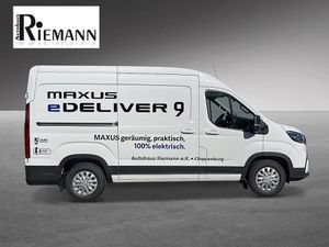 MAXUS