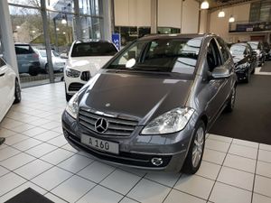 MERCEDES-BENZ-A 160-ELEGANCE AUTOMATIK PTS SHZ,Pojazdy używane