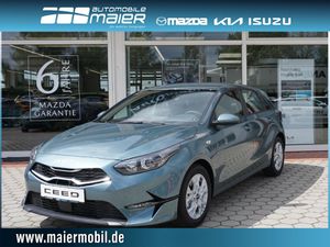 KIA-Ceed-Edition 7 *SHZ* PDC* KAMERA*,Демонстрационный автомобиль