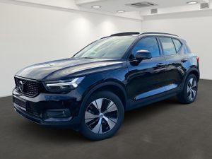 VOLVO-XC40-T5 R-Design Plug-In Expression AHK Winter Xenium Pro,Подержанный автомобиль