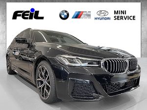 BMW-520d xDrive-Touring M Sportpaket HiFi DAB LED,Véhicule d'exposition