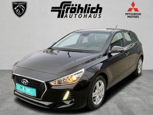 HYUNDAI-i30-,Подержанный автомобиль