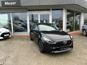 MAZDA-2-15L e-SKYACTIV G 90PS Homura,teşhirdeki otomobil