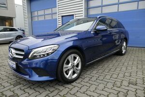 MERCEDES-BENZ-C 200 T d-Avantgarde LED AHK Kamera Top Zustand!,Подержанный автомобиль