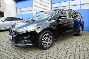 FORD-S-MAX-20 EcoBlue Titanium LED ACC Top Zustand!,Подержанный автомобиль