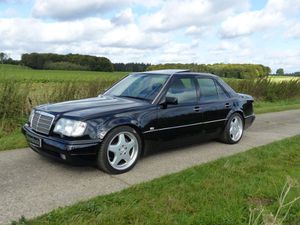 Mercedes-Benz-E-Klasse-E 500,Véhicule de collection