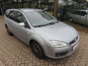 Ford-Focus-Turnier 16 16V Ghia *Automatik*2Hand*HU aW neu,Употребявани коли