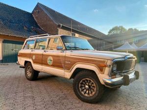 Jeep Wagoneer Cherokee - limited