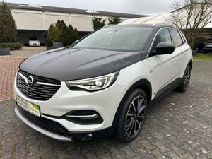 Opel-Grandland X-Ultimate Plug-in-Hybrid 4,Pojazdy używane