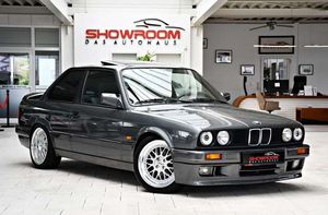 BMW 325 i E30 6 Zyl ab Werk M-Technik 2 Dreamcar -H-