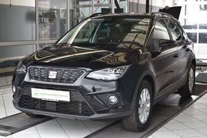 SEAT-Arona-16TDI Style DSG*PDC*SHZ*DAB*Navi,Pojazdy używane