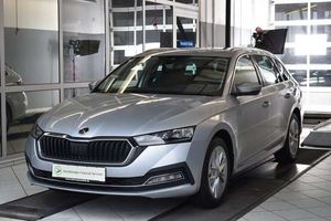 Skoda-Octavia-Combi 20TDI DPF Style DSG*AHK*Head Up,Подержанный автомобиль