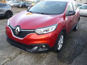 Renault-Kadjar-Energy dCi 130 4x4 Bose Edition  AHK, Glasdach,Подержанный автомобиль