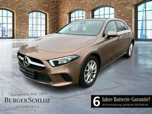 MERCEDES-BENZ A 250 e Pano Leder Navi KAM PDC SpurH AUT LED 