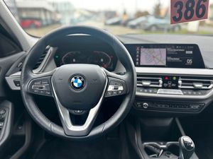 BMW 116 i LENKRADH. LED-SCHEINWERFER NAVI KLIMA