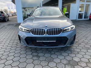 BMW 320 d Touring M-Sport ABSTANDST. MEMORY HEAD-UP