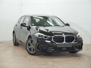 BMW 118 i Limousine Sport Line LHZ LED PDC AHK