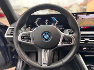 BMW 330 e Touring M-Sport AHK LHZ ABSTANDSTEMP MEMORY