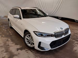 BMW 320 d Touring M-Sport xDrive MEMORY HEAD-UP