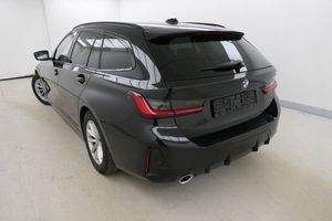 BMW 320 d Touring M-Sport ABSTANDST. MEMORY PANO