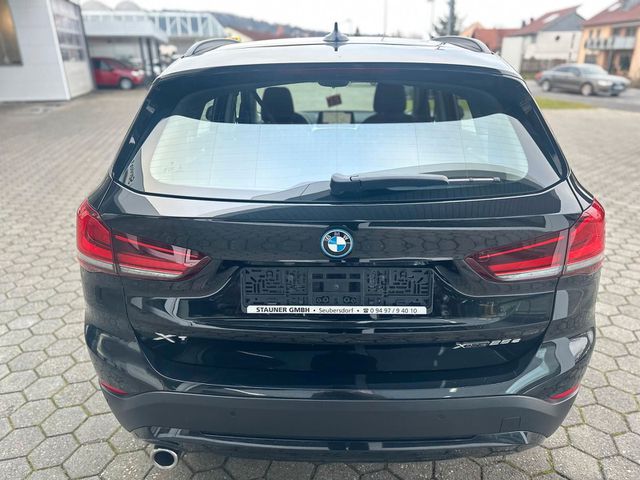 BMW X1 25e xDrive KAMERA LED SZH DAB AHK