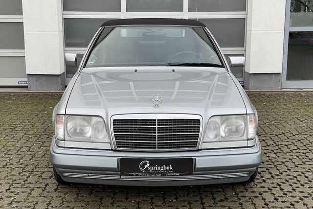 MERCEDES-BENZ E 200 Cabriolet *2.Hand*original Km*