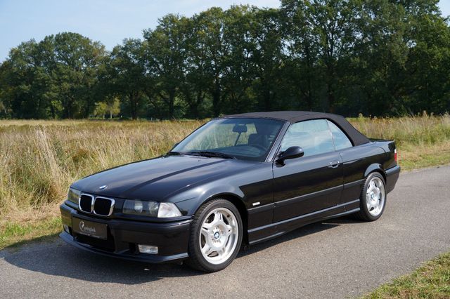 BMW M3 Cabrio E36 *orig. 43.900 km*SMG*Erstlack*