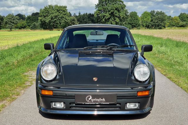 PORSCHE 930 Turbo 3.3 mit werksseitiger Leistungssteiger