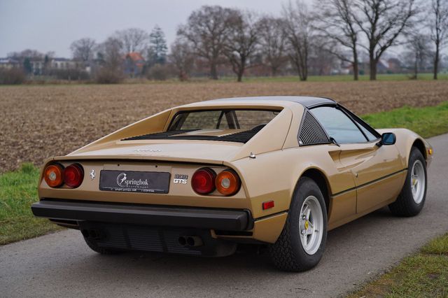 FERRARI 308 GTS Vergaserversion