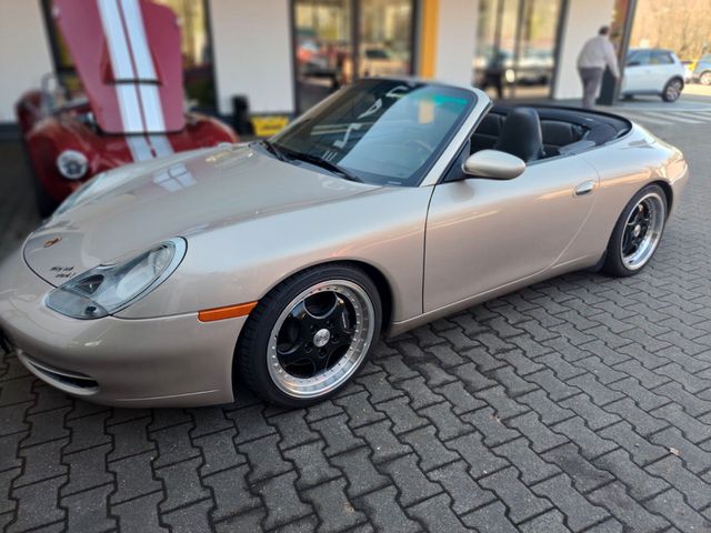 PORSCHE 996 Carrera Cabriolet
