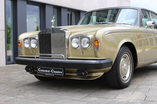 ROLLS-ROYCE Silver Shadow II