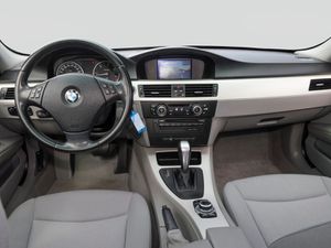 BMW 318 d a Navi Klimaaut Lordose im Kundenauftrag