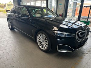 BMW 730