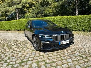 BMW M760