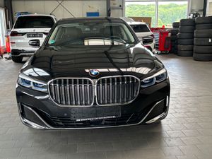 BMW 745