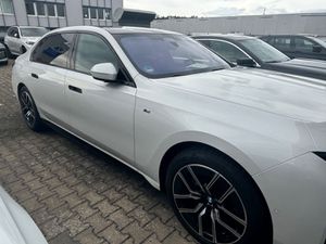 BMW 740 d xDrive M-SPORT Topleasing np 143100,